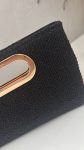 Bolso asa dorada