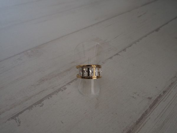 Anillo de acero
