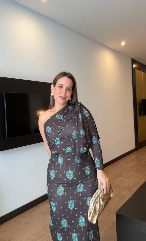 Vestido asimétrico marrón