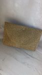 Bolso sobre dorado