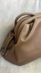 Bolso de mano con bandolera