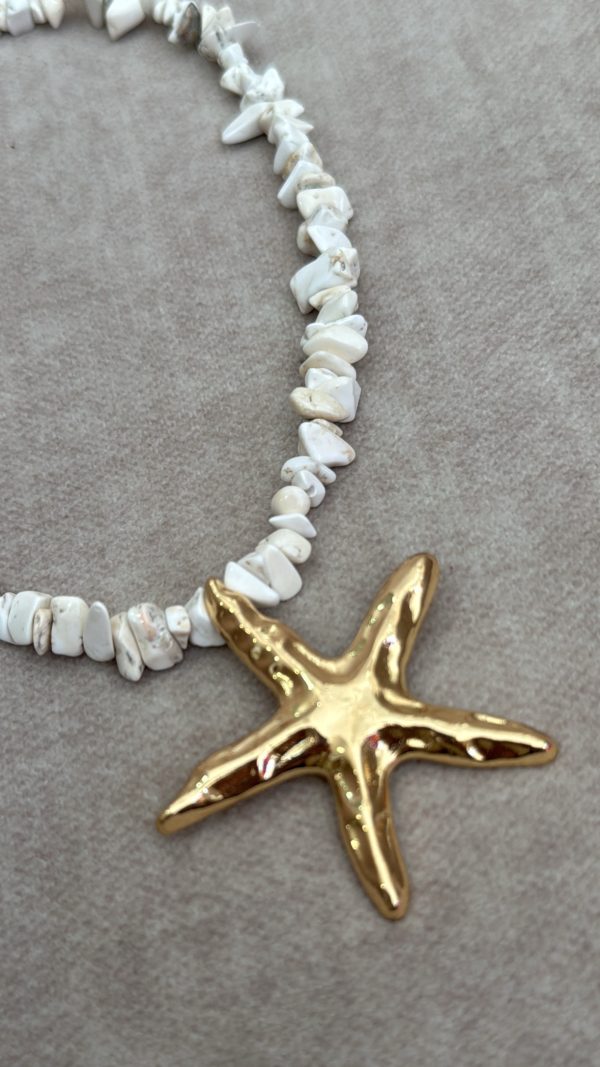 Collar piedritas estrella