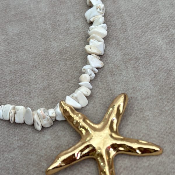 Collar piedritas estrella