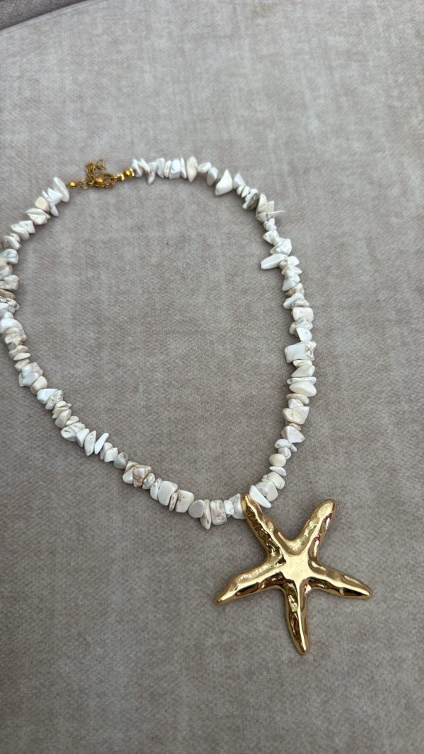 Collar piedritas estrella