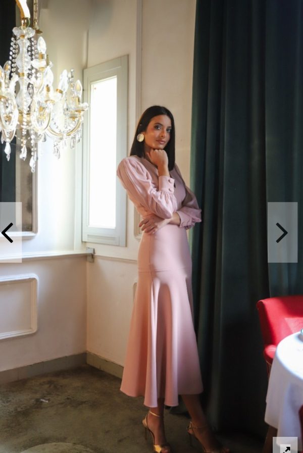 Vestido midi manga gasa