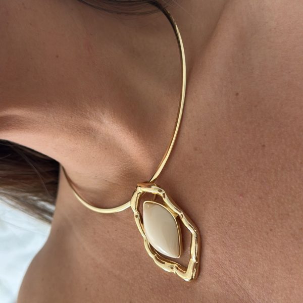 Collar choker