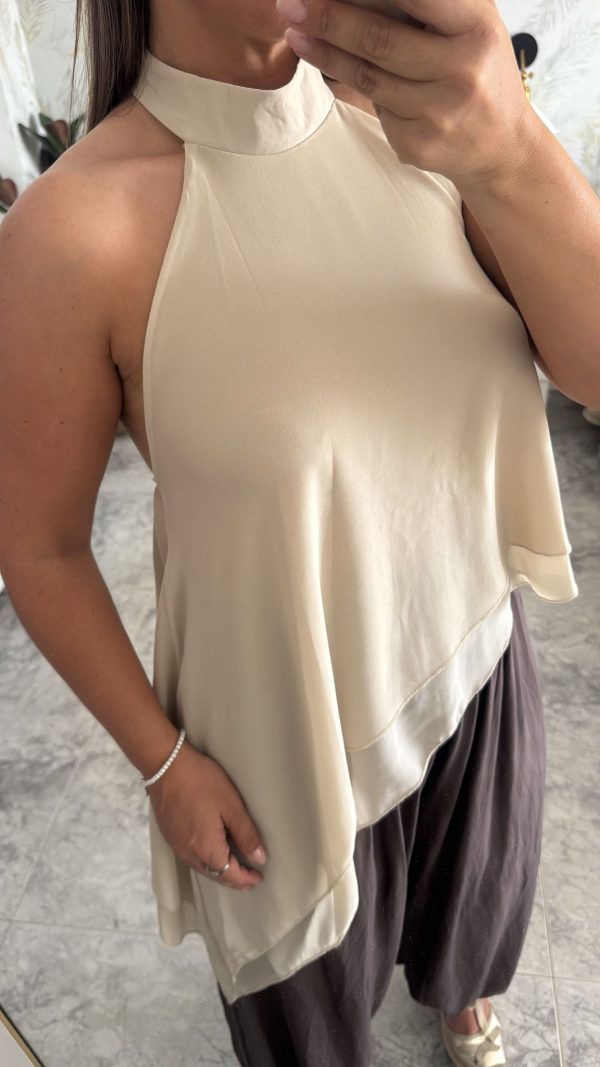 Top asimétrico halter