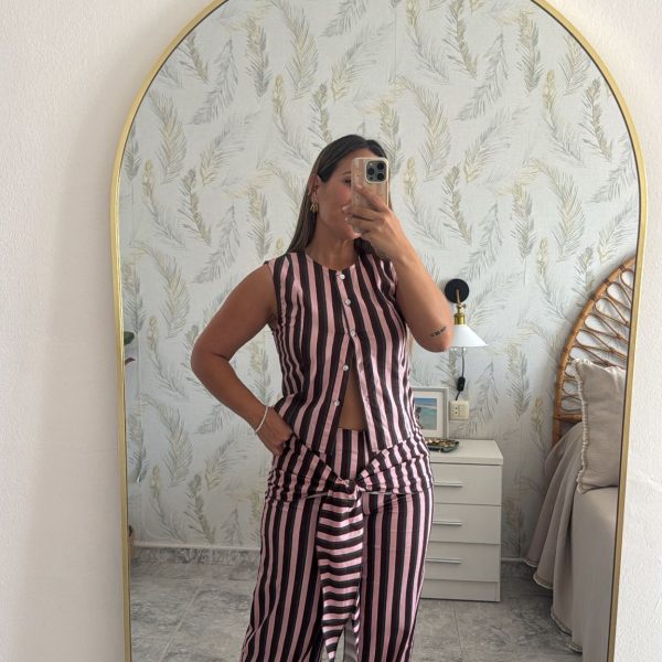 Pantalón rayas lazada