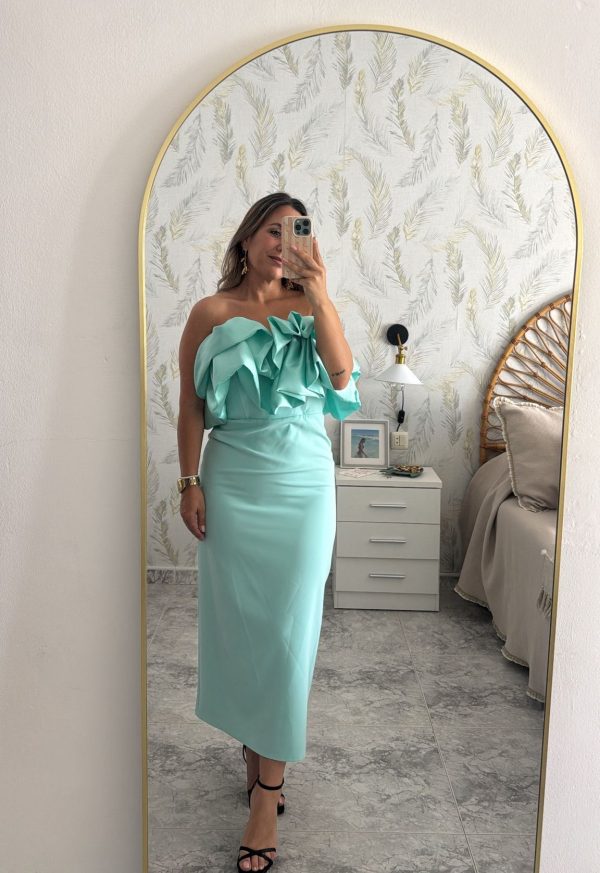 Vestido volumen aguamarina