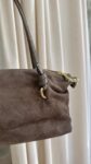 Bolso combinado taupe