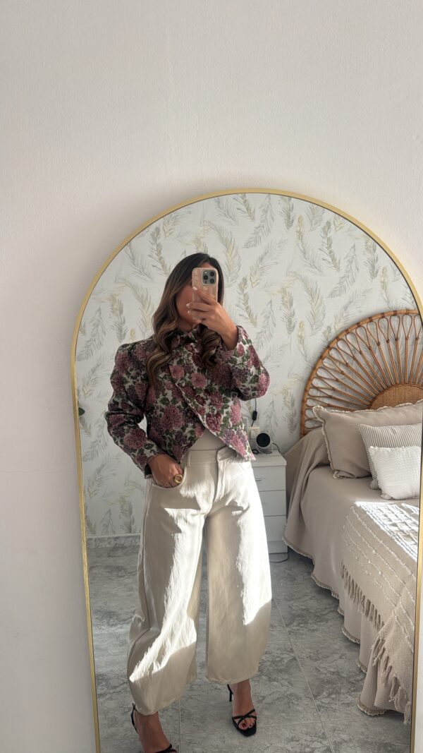 Pantalón polipiel beige