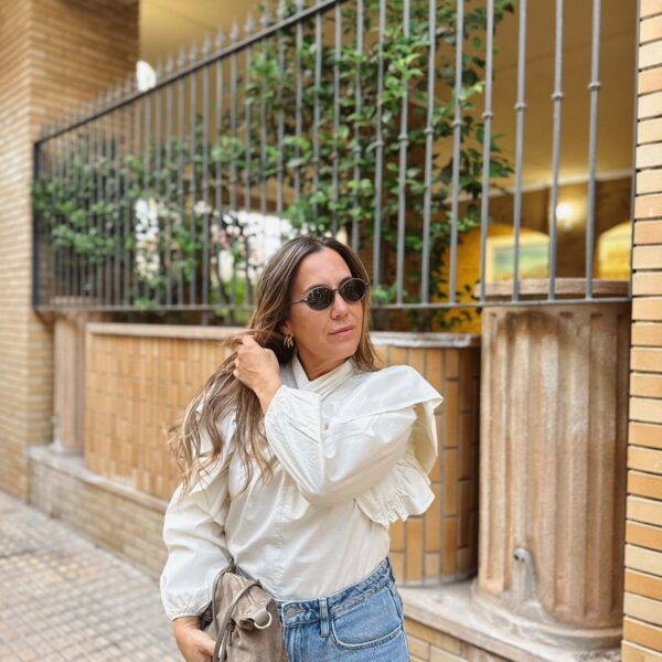 Camisa volante