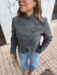 Chaqueta napoleónica gris